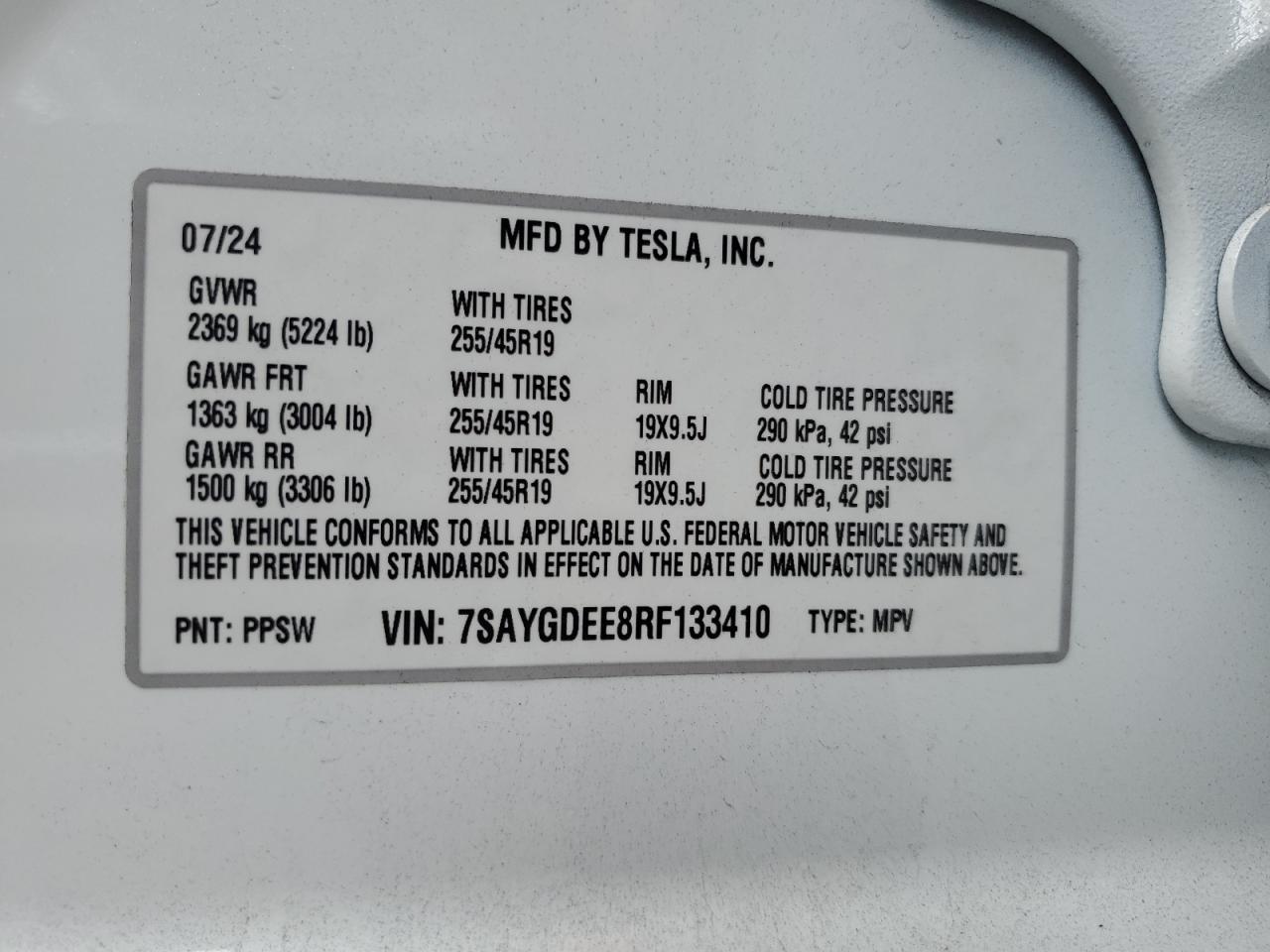 2024 TESLA MODEL Y VIN:7SAYGDEE8RF133410