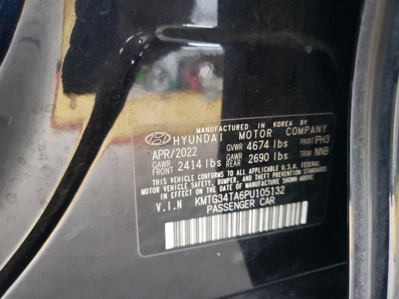 2023 GENESIS G70 BASE VIN:KMTG34TA6PU105132