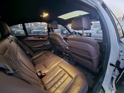 2018 BMW 5 Series WBAJB5101JB194714 VIN:WBAJB5101JB194714