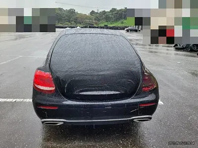 2019 Mercedes-Benz E 300 NONE VIN: