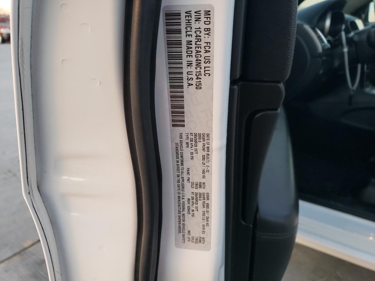 2022 JEEP GRAND CHEROKEE LAREDO E VIN:1C4RJEAG4NC154150