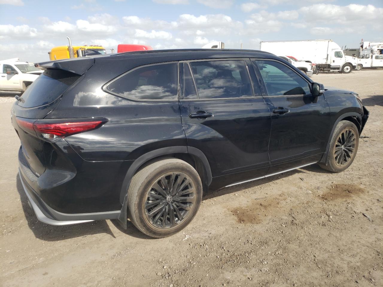 2023 TOYOTA HIGHLANDER L VIN:5TDKDRAH5PS030480