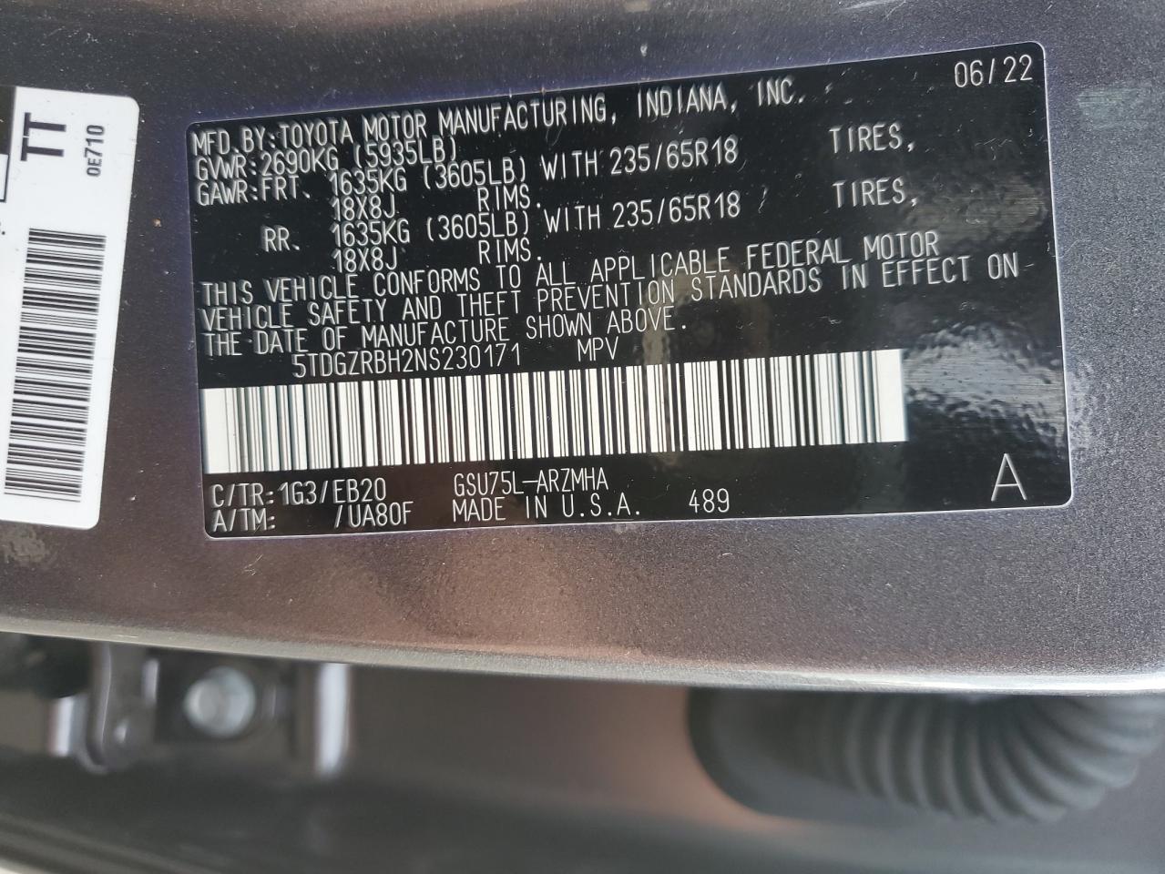 2022 TOYOTA HIGHLANDER XLE VIN:5TDGZRBH2NS230171