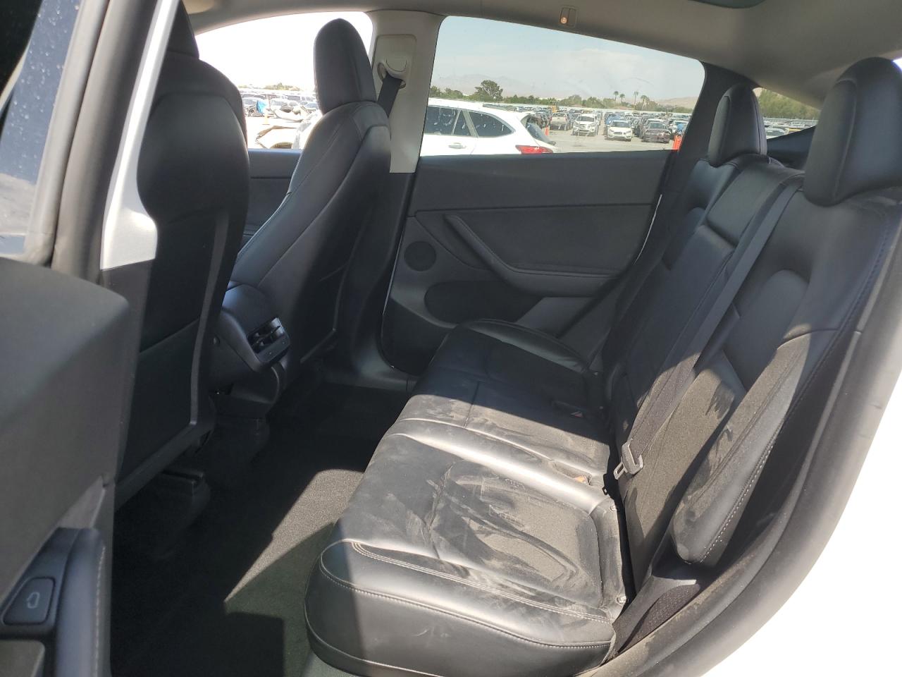 2022 TESLA MODEL Y VIN:7SAYGDEE2NF386443