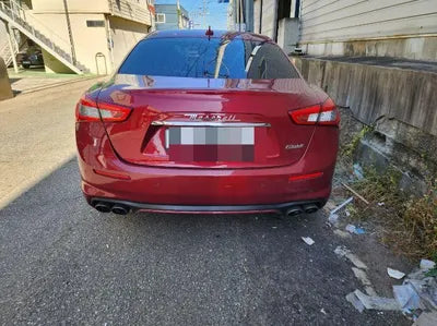 2019 Maserati Ghibli VIN: