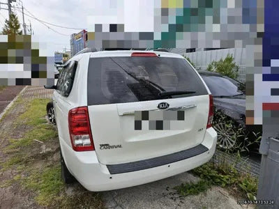 2014 Kia Carnival VIN: