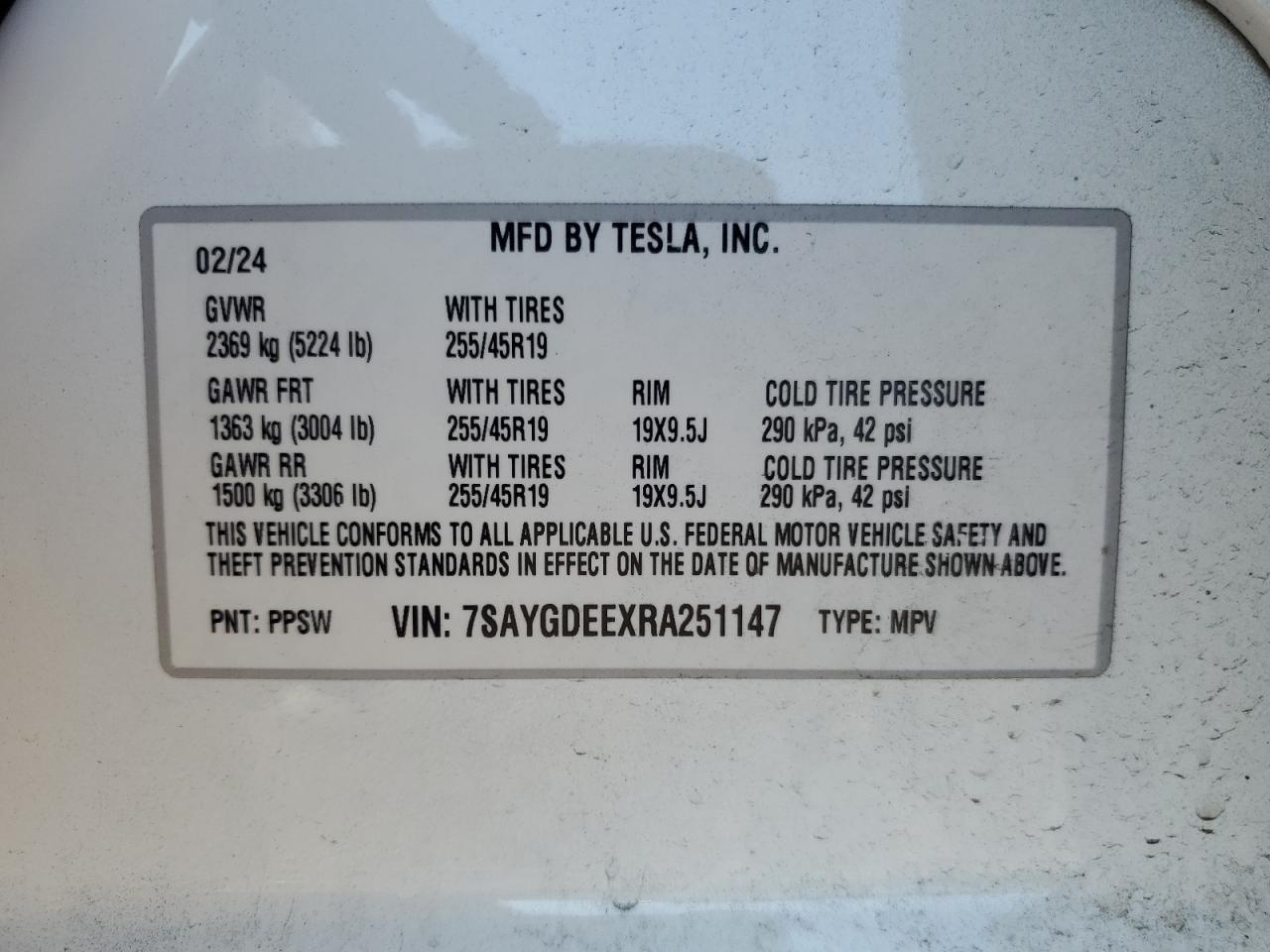 2024 TESLA MODEL Y VIN:7SAYGDEEXRA251147