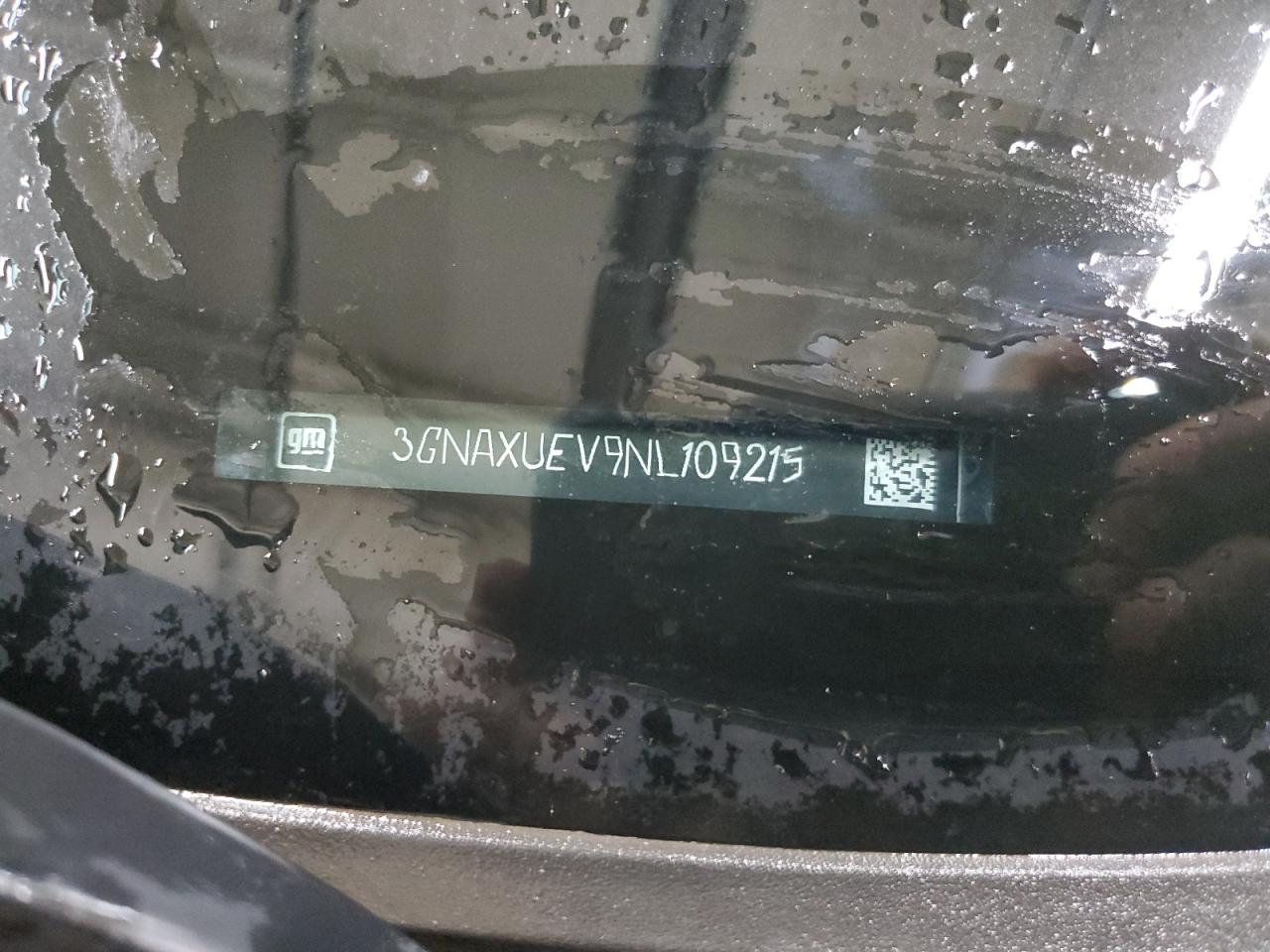 2022 CHEVROLET EQUINOX LT VIN:3GNAXUEV9NL109215