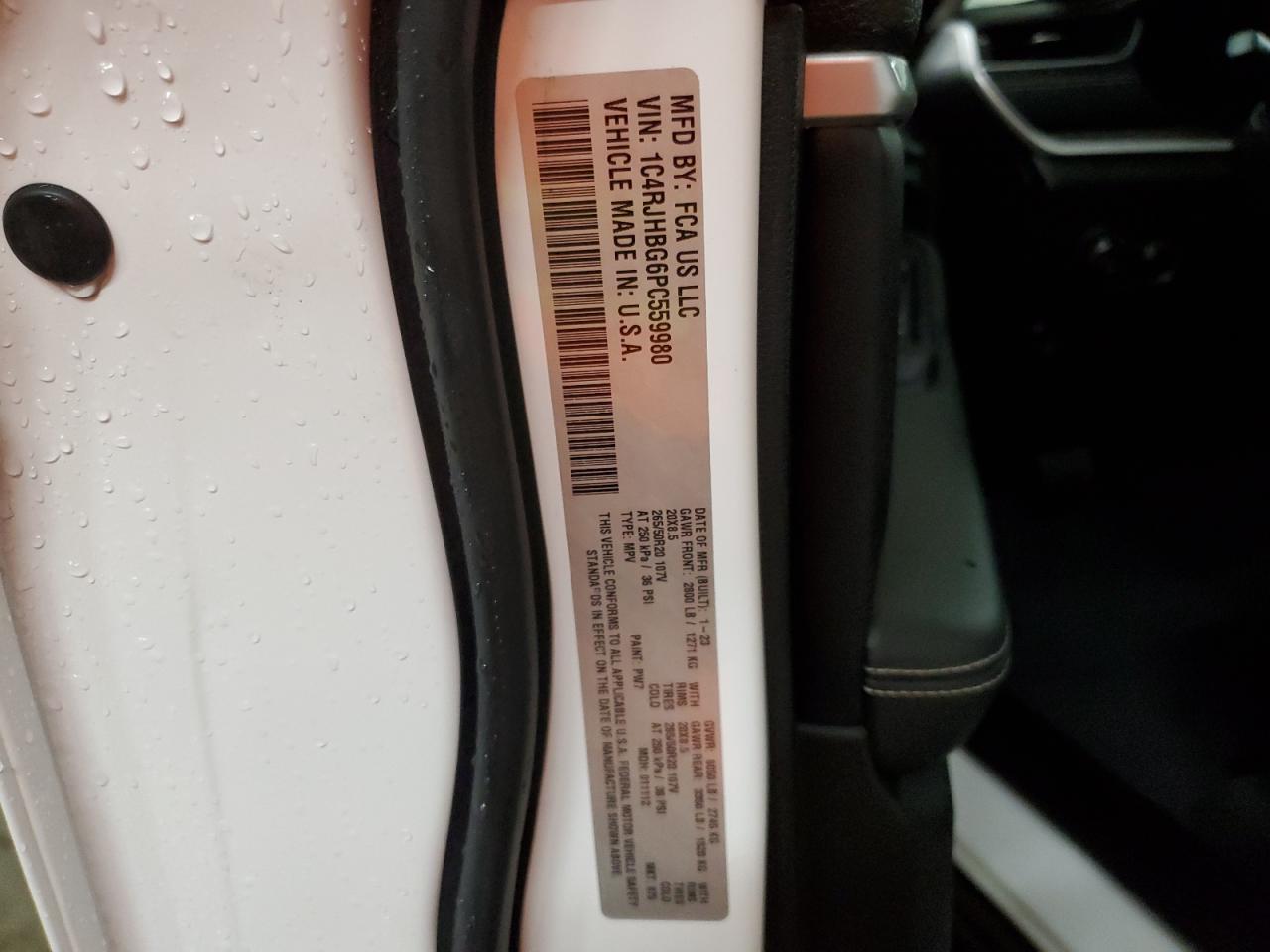 2023 JEEP GRAND CHEROKEE LIMITED VIN:1C4RJHBG6PC559980