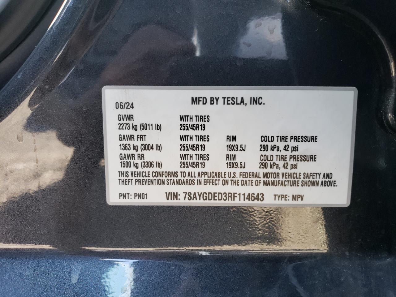 2024 TESLA MODEL Y VIN:7SAYGDED3RF114643