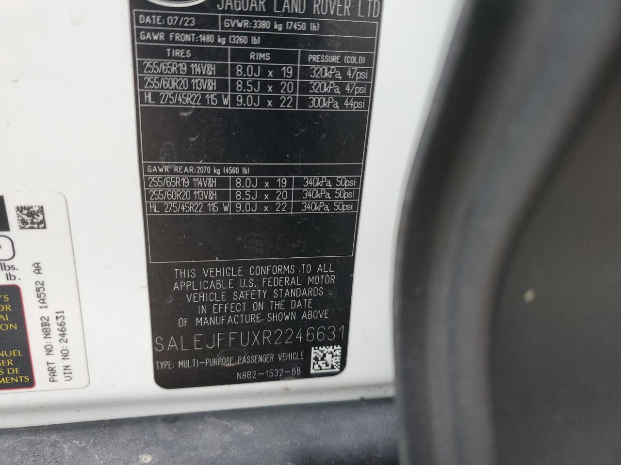 2024 LAND ROVER DEFENDER 130 S VIN:SALEJFFUXR2246631