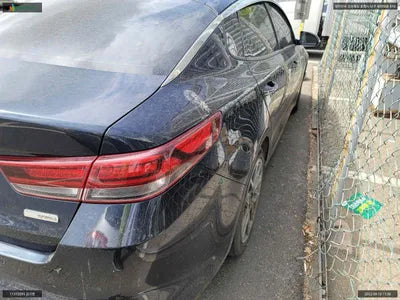 2016 Kia K5 KNAGU415GGA057624 VIN:KNAGU415GGA057624