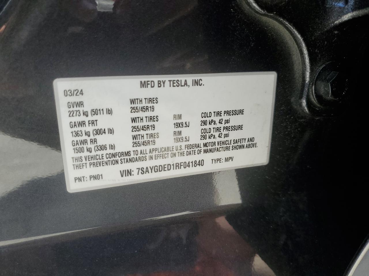 2024 TESLA MODEL Y VIN:7SAYGDED1RF041840