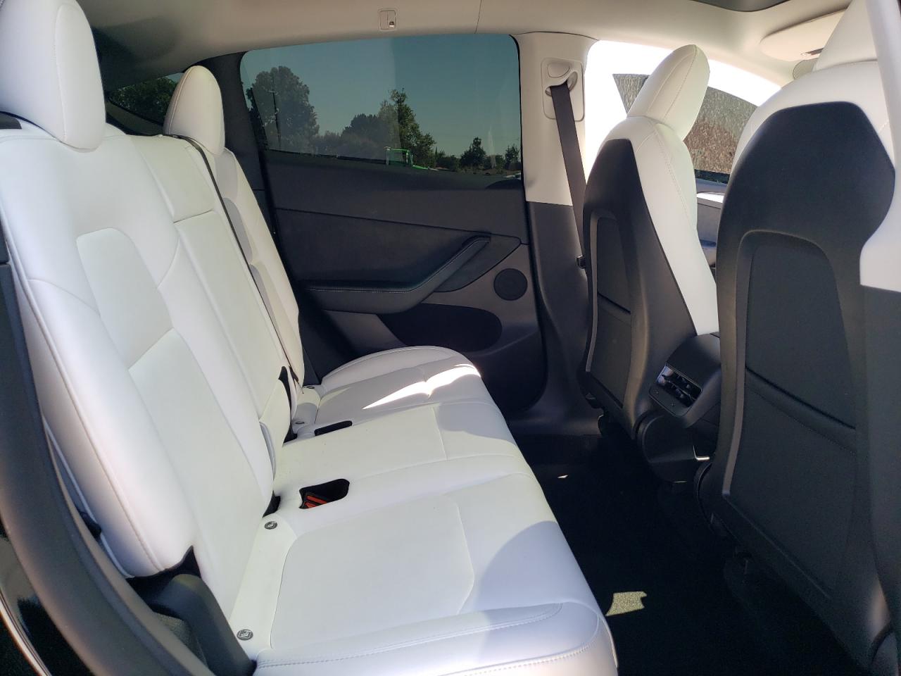 2022 TESLA MODEL Y VIN:7SAYGDEF6NF574262