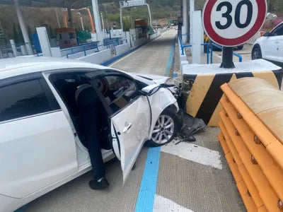 2016 McLaren P1 KNAFK412BHA670189 VIN:KNAFK412BHA670189