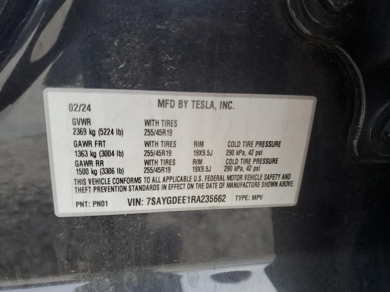 2024 TESLA MODEL Y VIN:7SAYGDEE1RA235662
