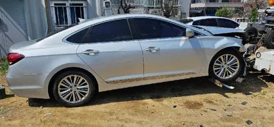 2015 Jaguar SL VIN: