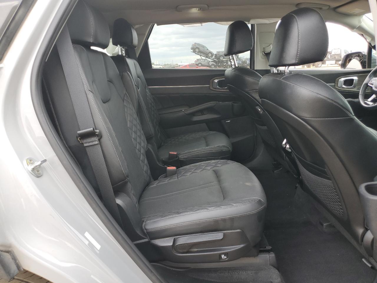 2022 KIA SORENTO SX VIN:5XYRKDLF9NG160386