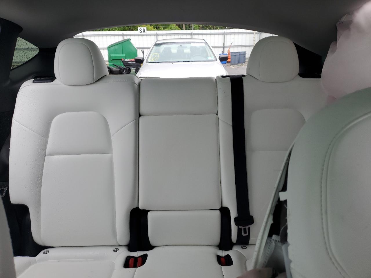 2024 TESLA MODEL Y VIN:7SAYGDEE5RA233672