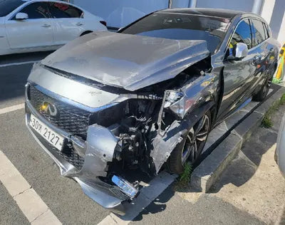 2017 Infiniti Q30 SJKCH53EXHA047744 VIN:SJKCH53EXHA047744