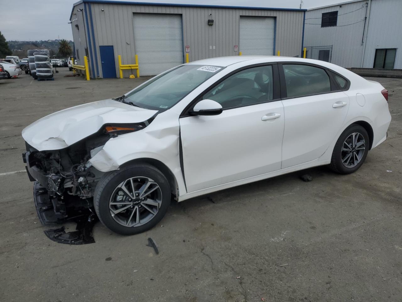 2023 KIA FORTE LX VIN:3KPF24AD0PE548546