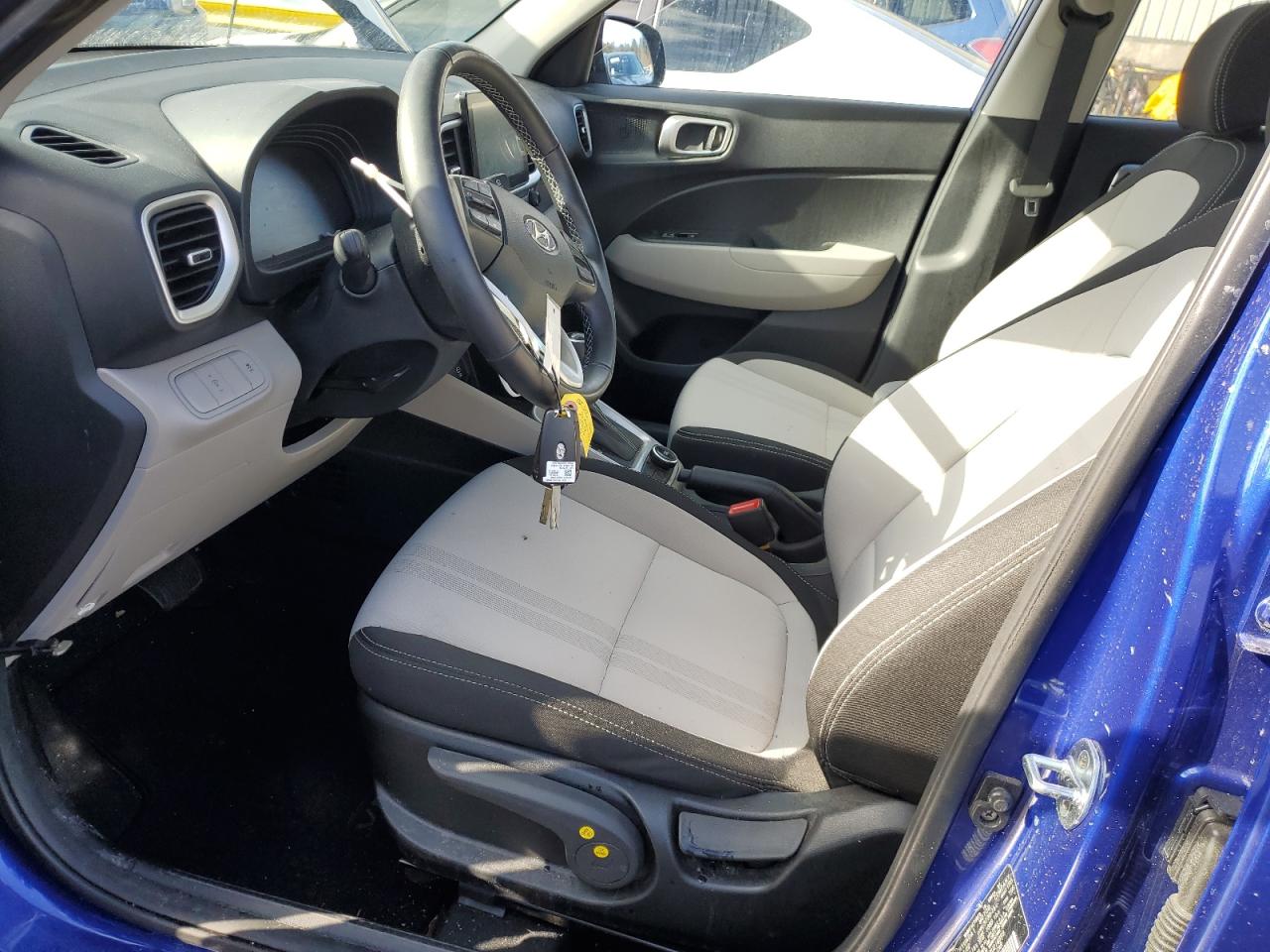 2023 HYUNDAI VENUE SEL VIN:KMHRC8A39PU216899