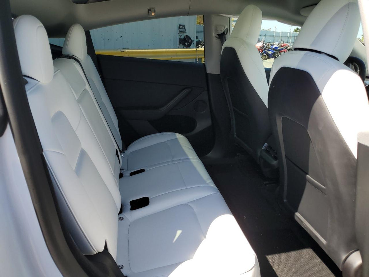 2023 TESLA MODEL Y VIN:7SAYGDEE0PF702828