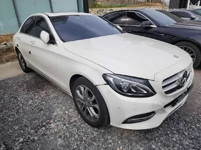 2015 Mercedes-Benz C 220 VIN: