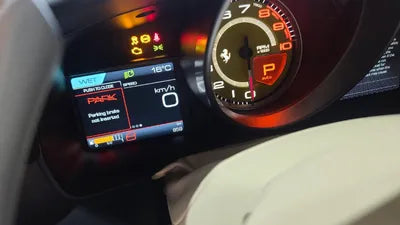 2021 Ferrari F8 ZFF92LLLXM0268621 VIN:ZFF92LLLXM0268621