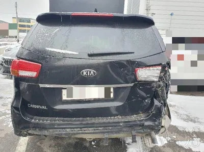 2017 Kia Carnival VIN: