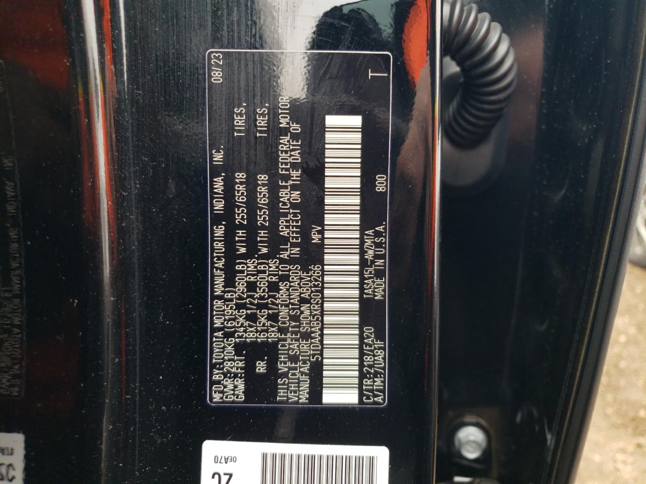 2024 TOYOTA GRAND HIGHLANDER XLE VIN:5TDAAAB5XRS013266