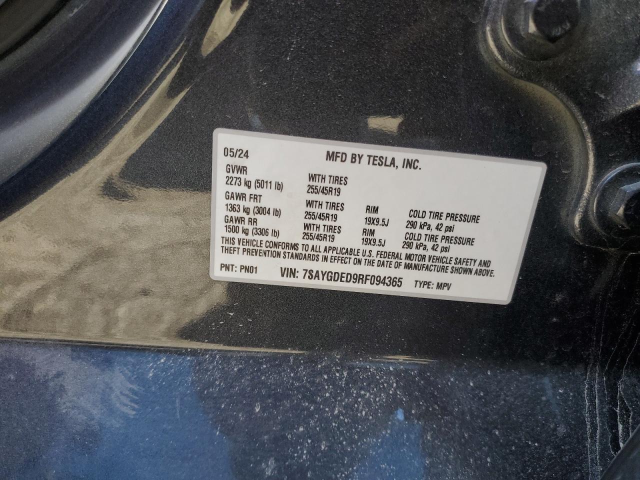 2024 TESLA MODEL Y VIN:7SAYGDED9RF094365