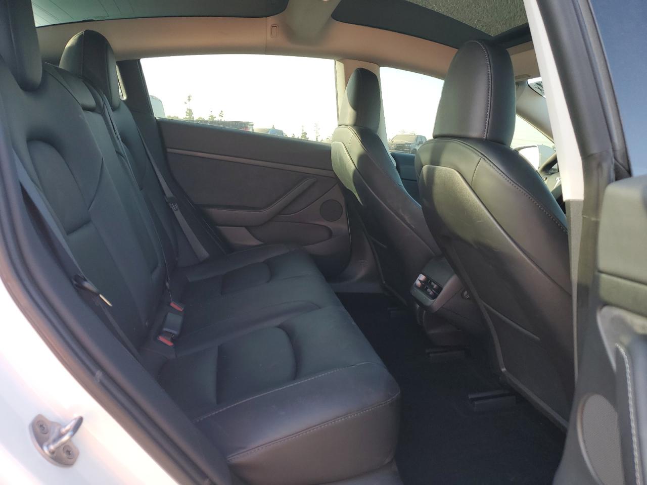 2023 TESLA MODEL 3 VIN:5YJ3E1EA8PF513367