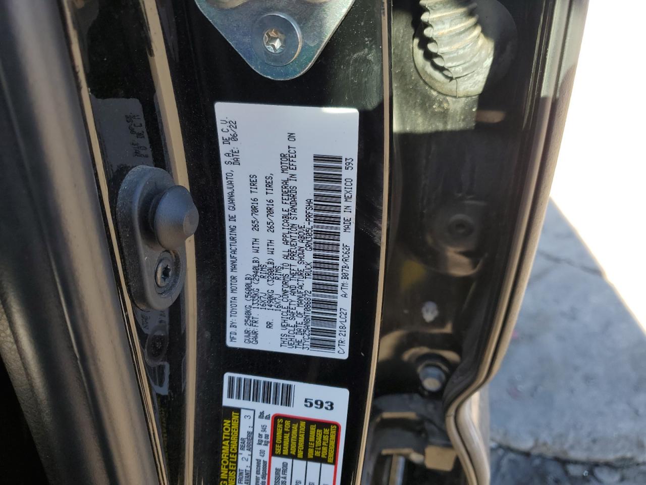 2022 TOYOTA TACOMA DOUBLE CAB VIN:3TYCZ5AN8NT086872