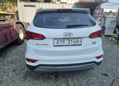 2018 Hyundai Santa FE KMHSW81UDJU828557 VIN:KMHSW81UDJU828557