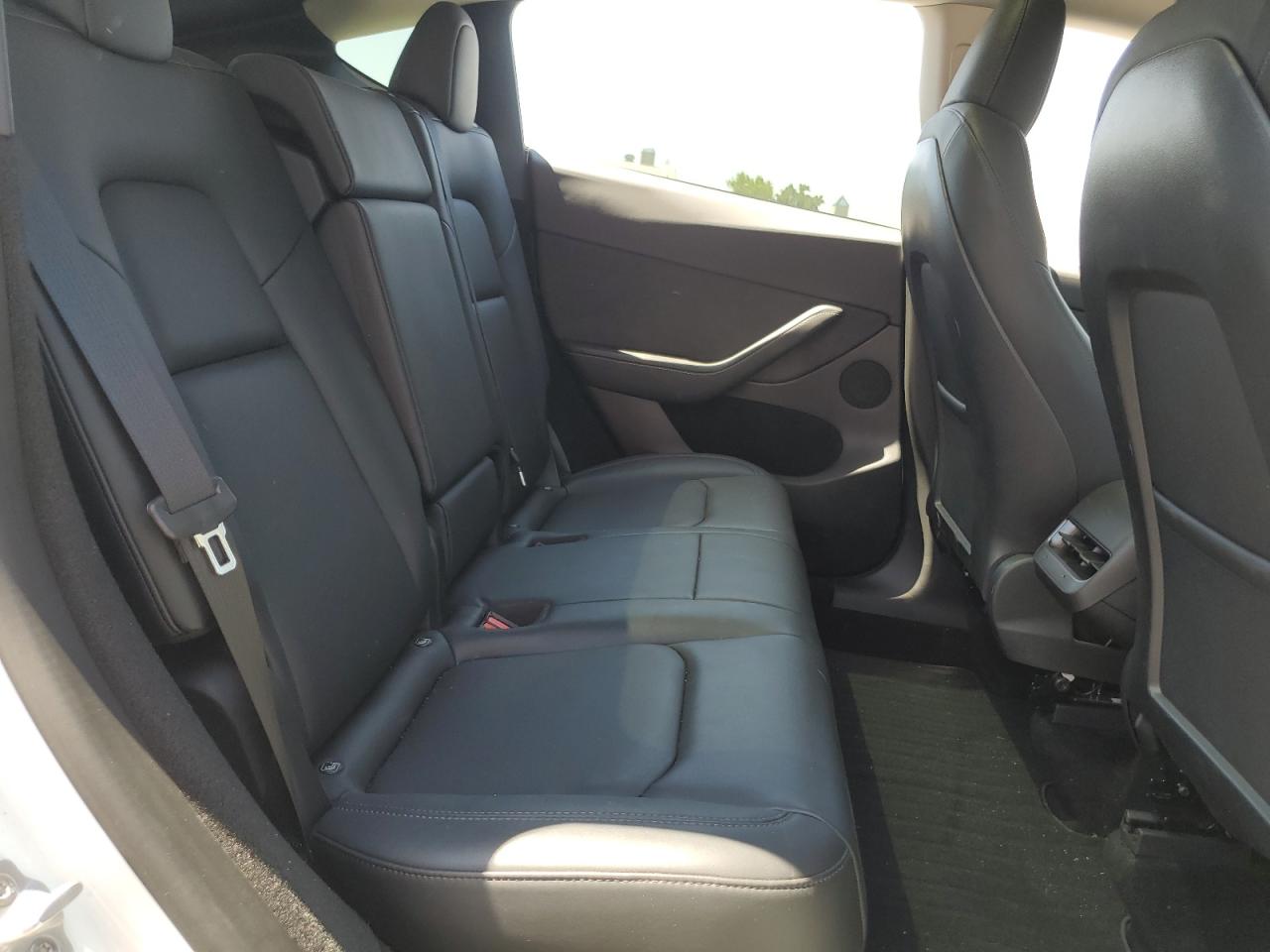 2023 TESLA MODEL Y VIN:7SAYGDEEXPF743435