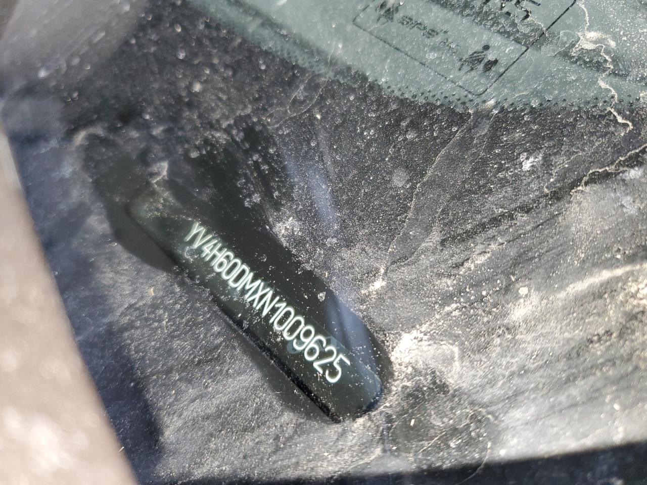 2022 VOLVO XC60 T8 RECHARGE R-DESIGN VIN:YV4H60DMXN1009625