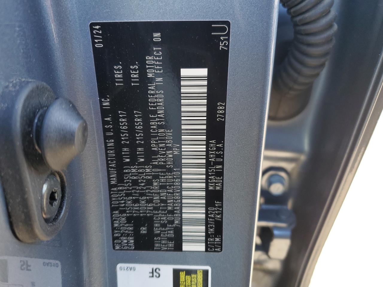 2024 TOYOTA COROLLA CROSS LE VIN:7MUBAABG8RV086101