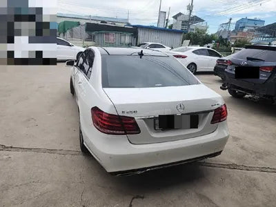 2016 Mercedes-Benz E 250 VIN: