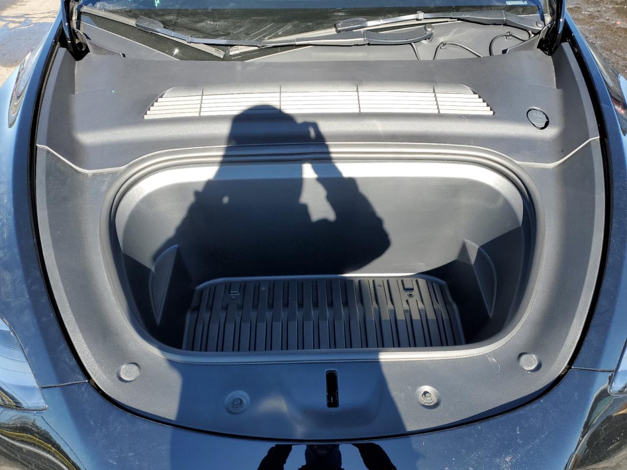 2023 TESLA MODEL Y VIN:7SAYGDEF3PF925535