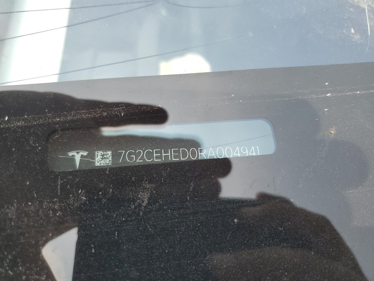 2024 TESLA CYBERTRUCK VIN:7G2CEHED0RA004941
