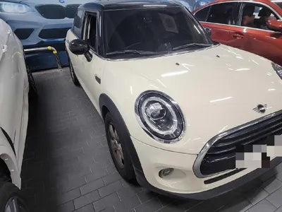 2020 MINI Cooper VIN:
