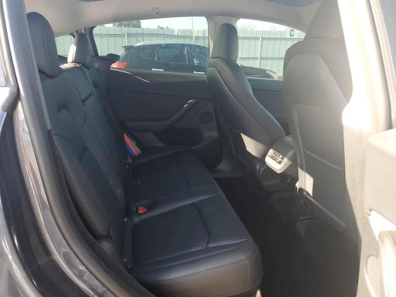 2023 TESLA MODEL Y VIN:7SAYGDEE2PF685711