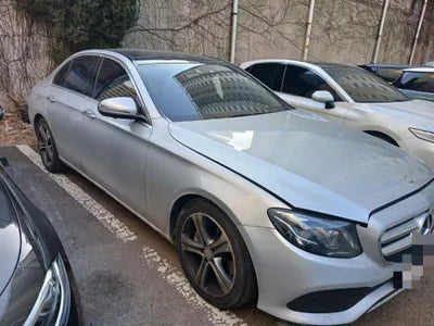 2016 Mercedes-Benz E 300 VIN: