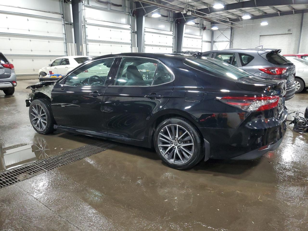 2022 TOYOTA CAMRY XLE VIN:4T1F11AK8NU064392