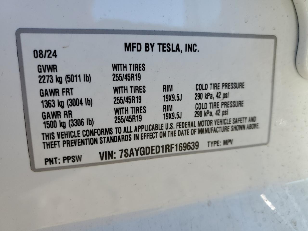 2024 TESLA MODEL Y VIN:7SAYGDED1RF169639