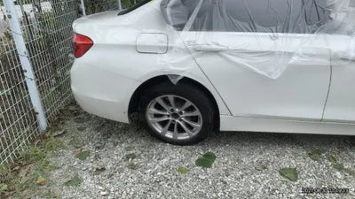 2015 BMW 320 WBA8C5101GK463685 VIN:WBA8C5101GK463685