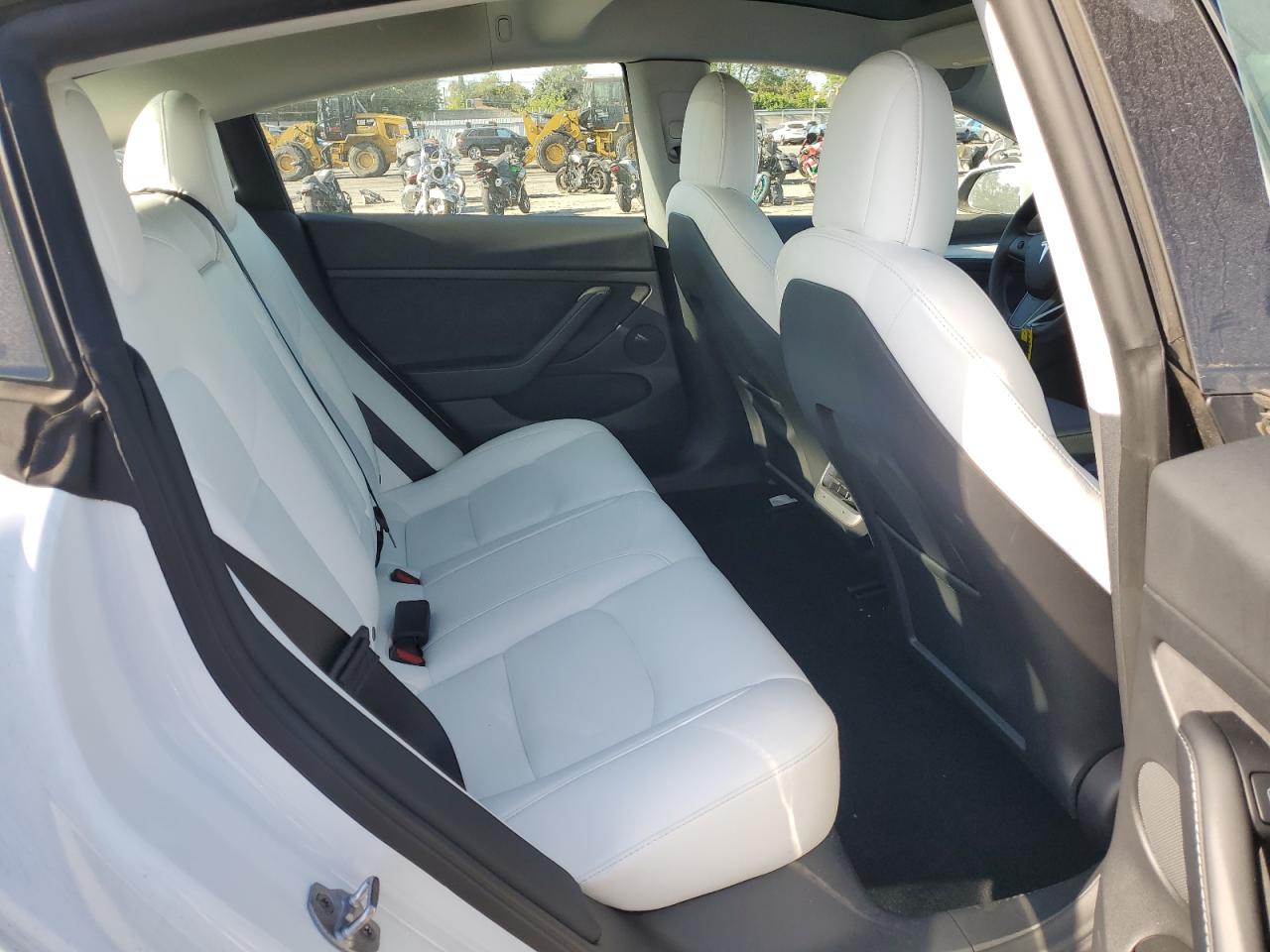 2022 TESLA MODEL 3 VIN:5YJ3E1EB8NF276384
