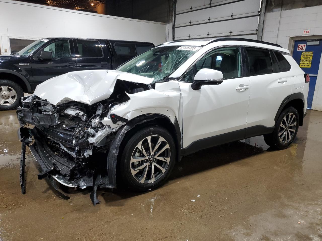 2023 TOYOTA COROLLA CROSS XLE VIN:7MUDAABG9PV074996
