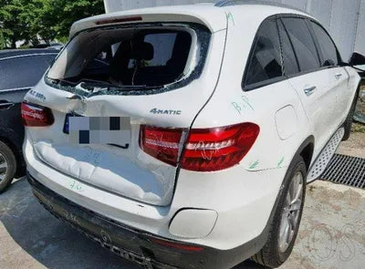 2018 Mercedes-Benz GLC 350 VIN: